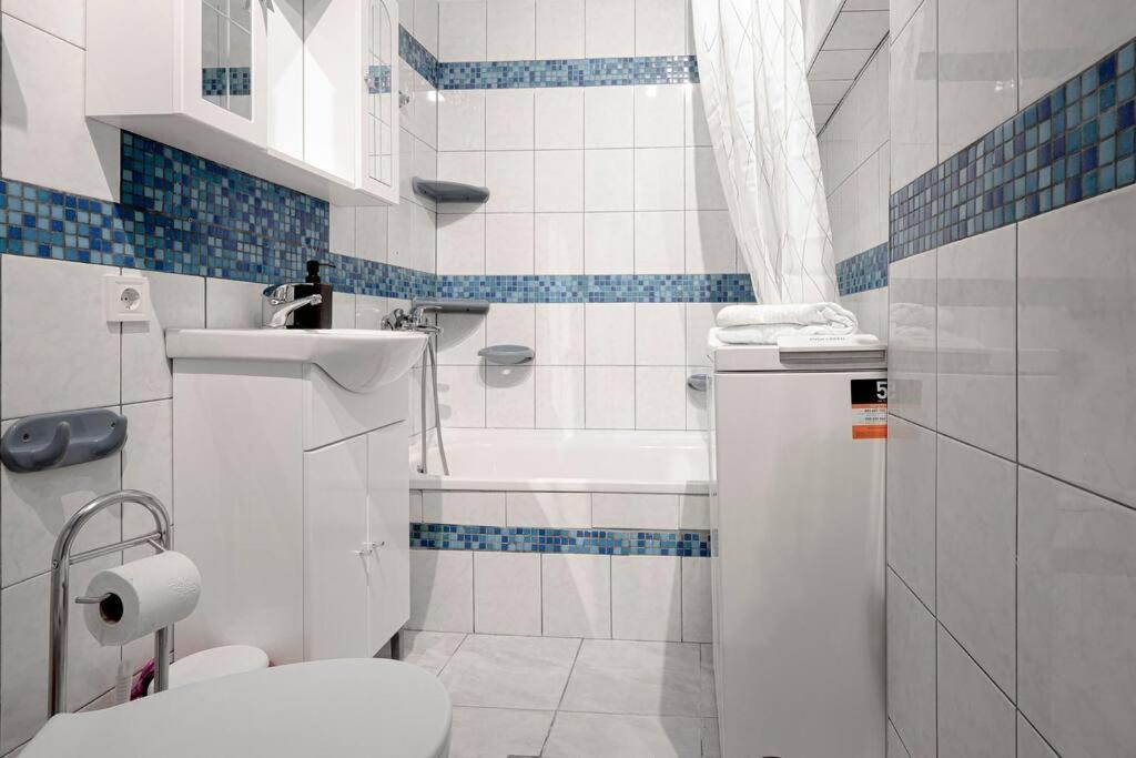 Little Dream Apartment บูดาเปสต์ ภายนอก รูปภาพ