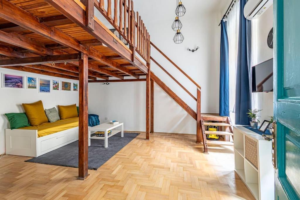 Little Dream Apartment บูดาเปสต์ ภายนอก รูปภาพ